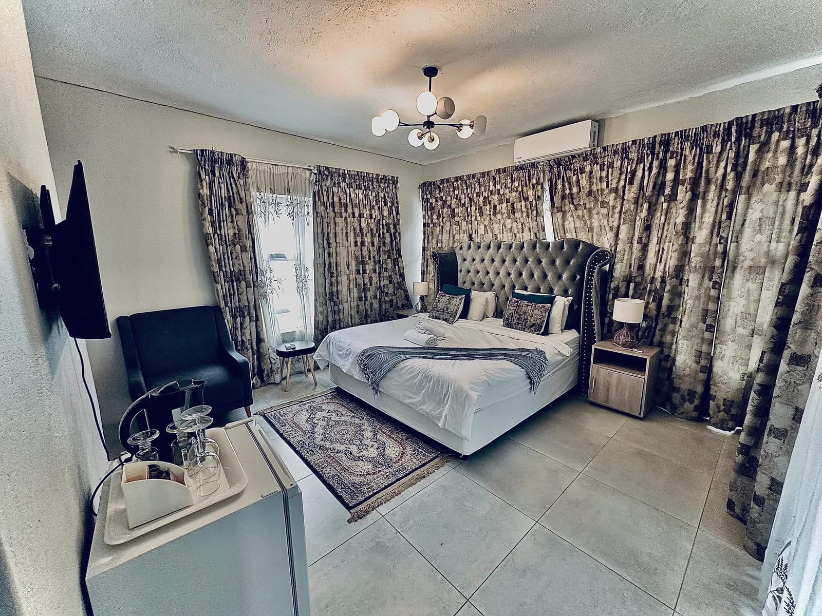 Deluxe Suite Room, photo 2