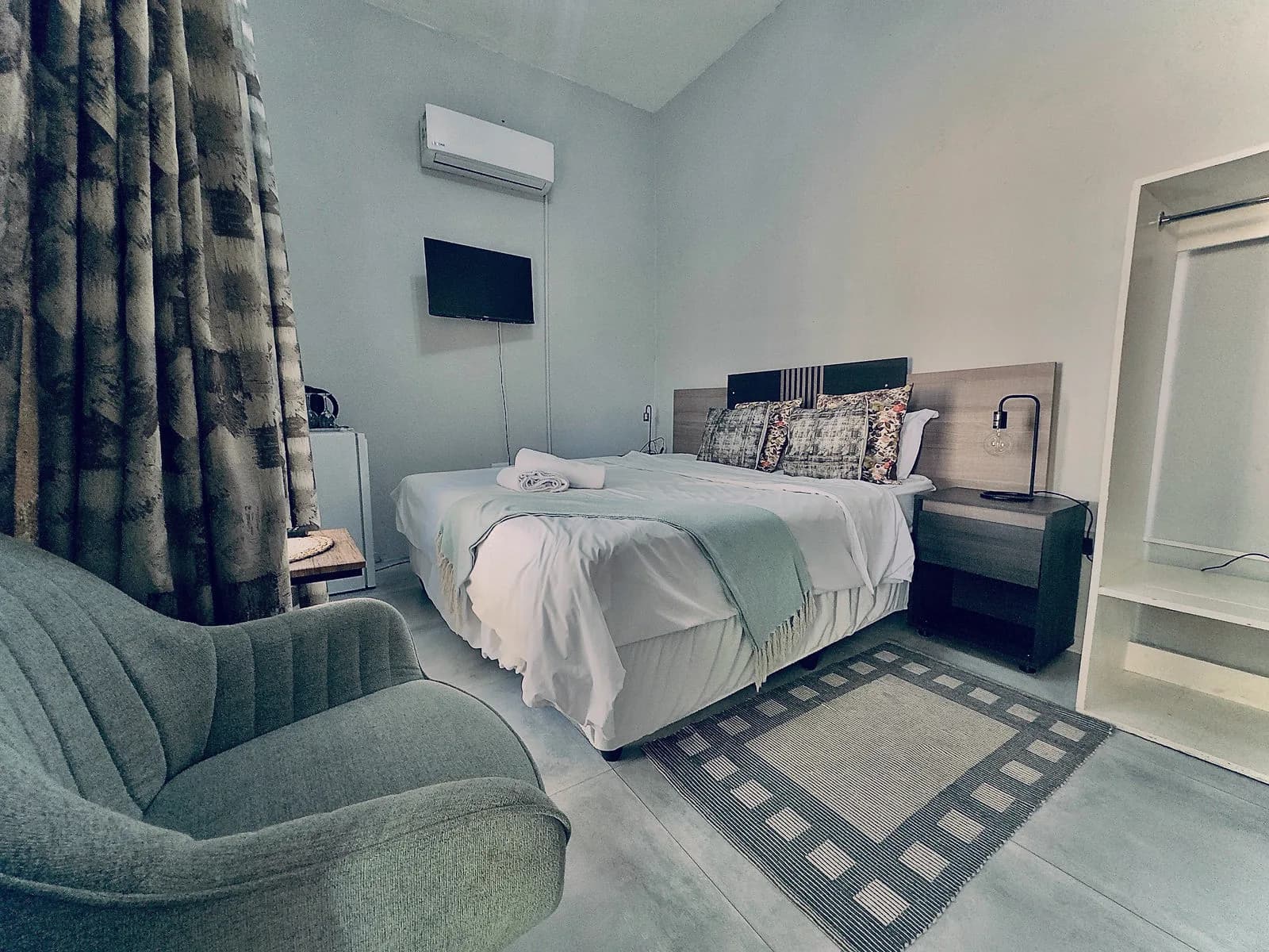 Double Room 1, photo 2