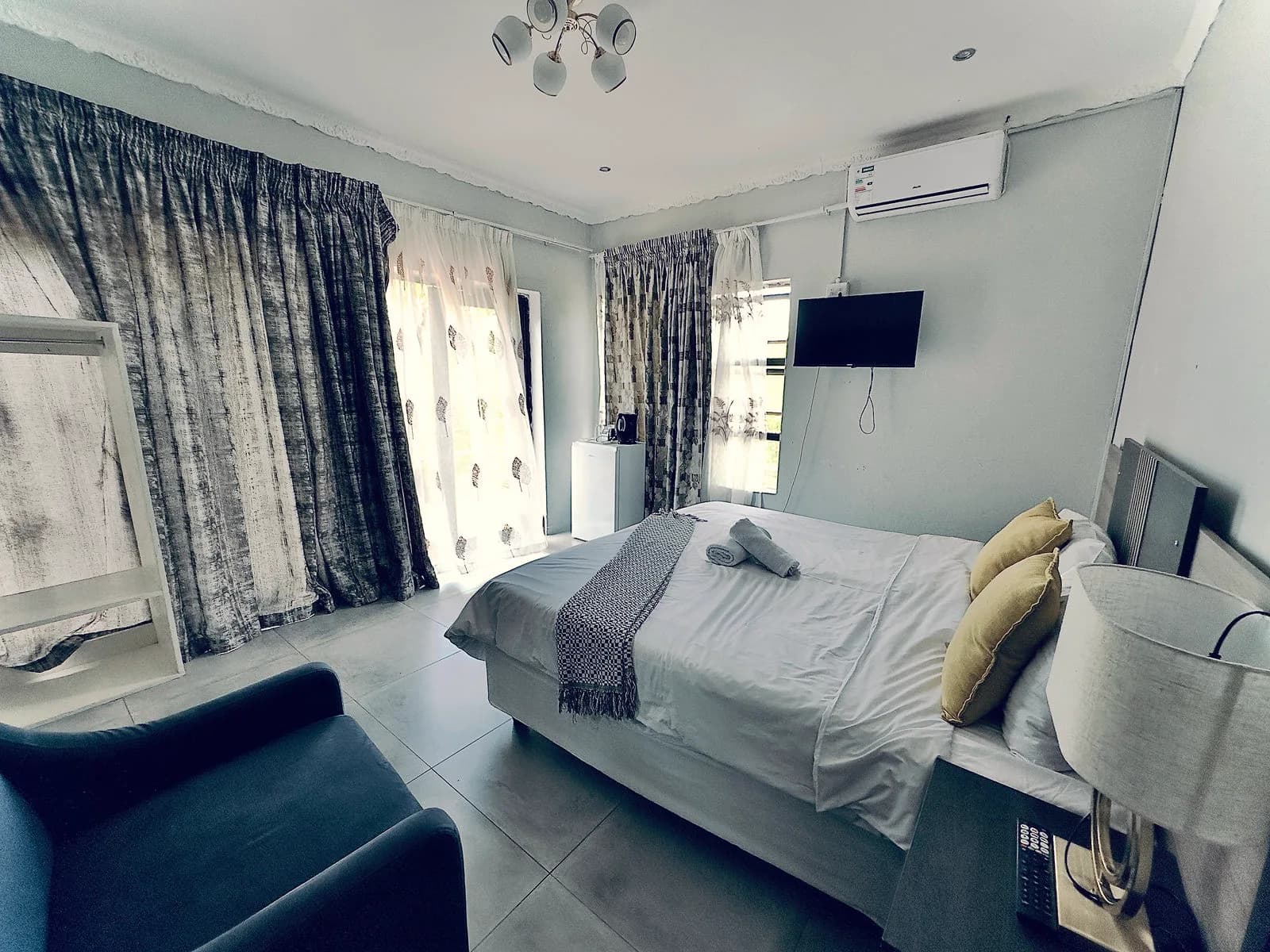 Family Room 2, photo 4